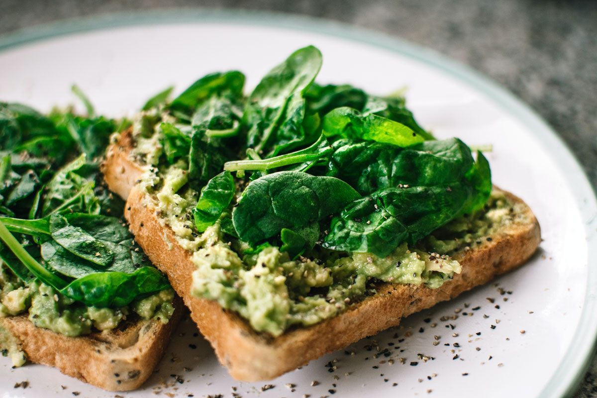 Dieta vegana e fonti proteiche alternative